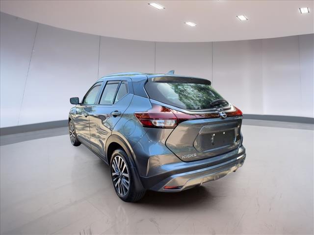 2022 Nissan Kicks SV