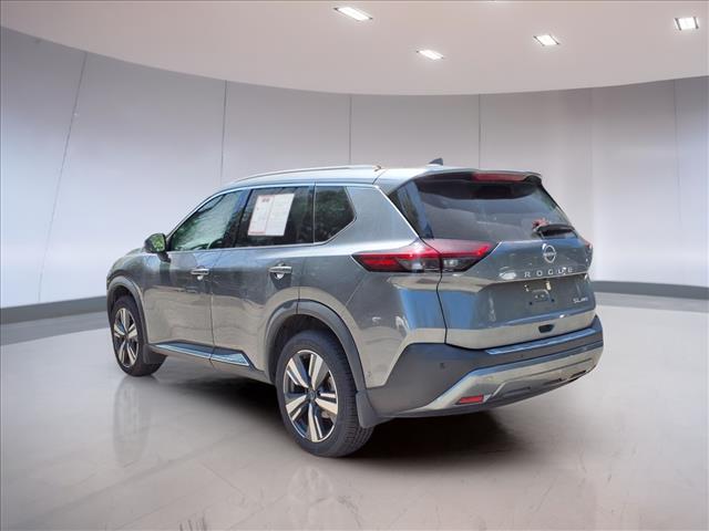 2022 Nissan Rogue SL