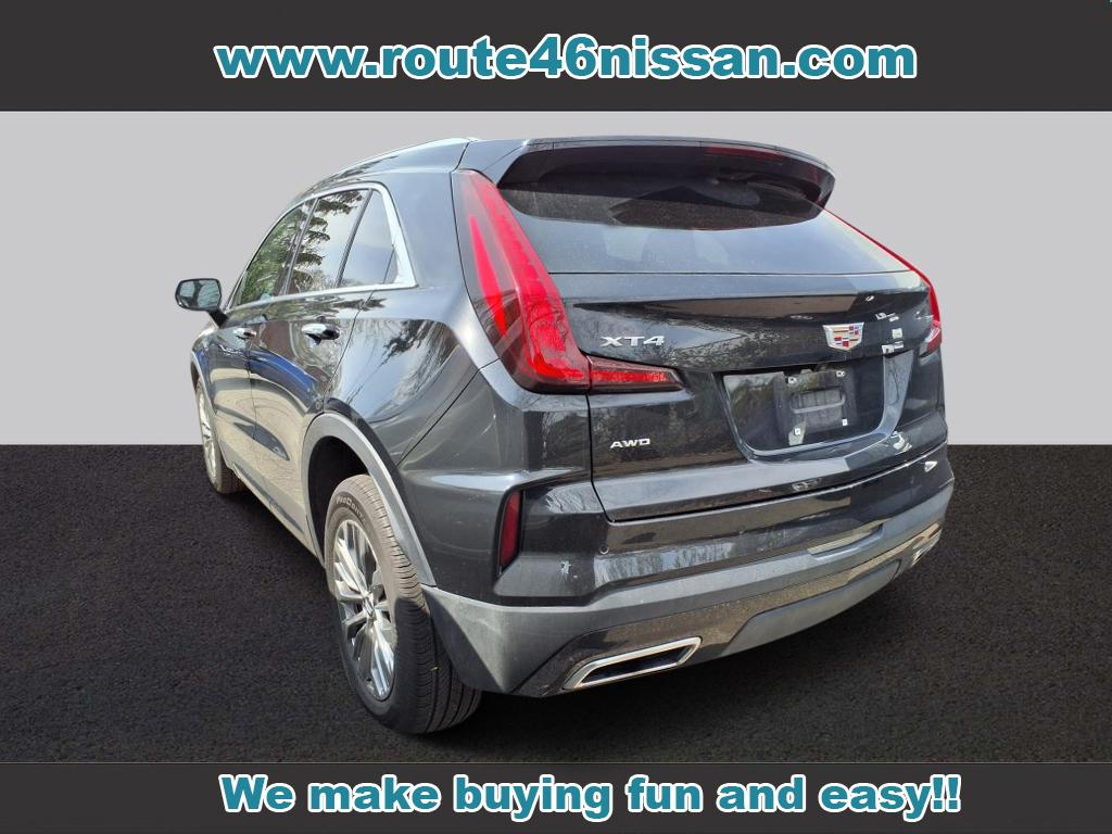 2025 Cadillac XT4 Premium Luxury