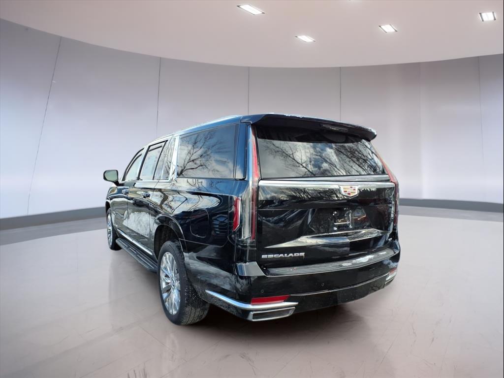 2022 Cadillac Escalade ESV Premium Luxury