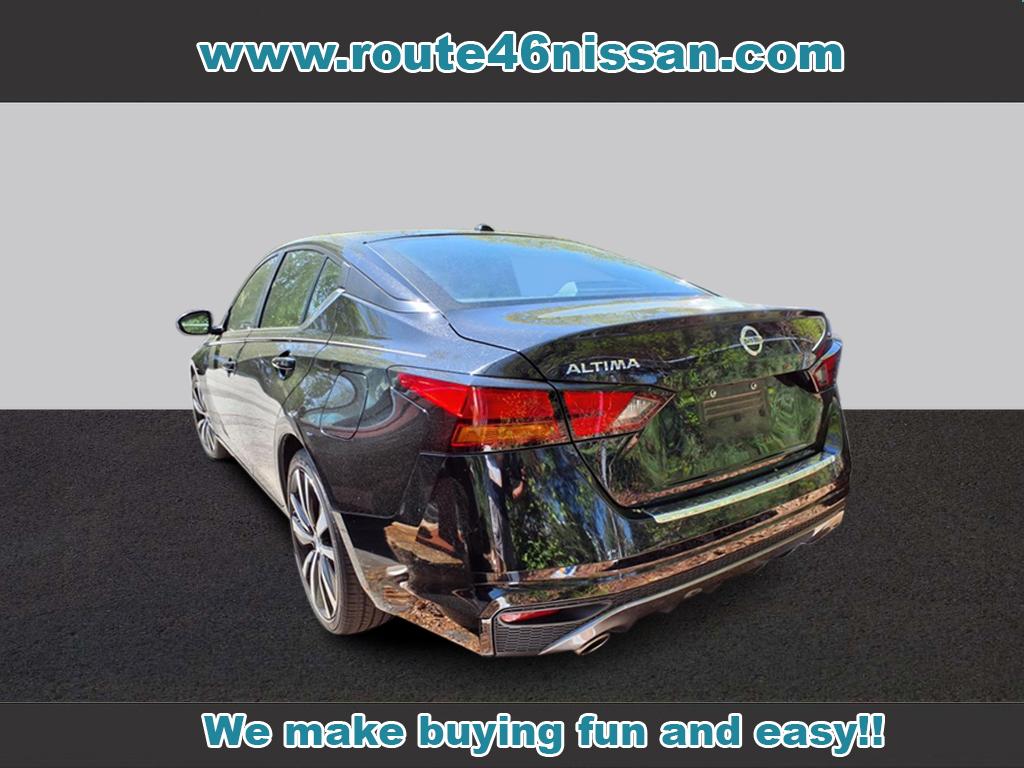2021 Nissan Altima 2.5 SR