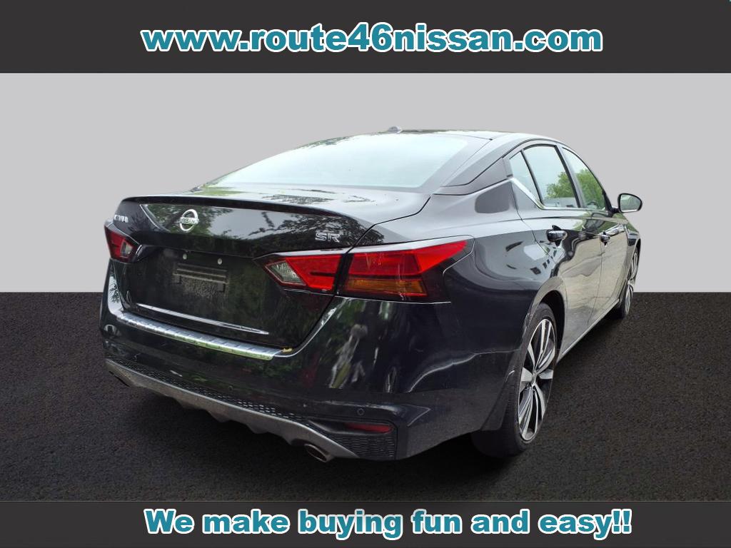 2022 Nissan Altima 2.5 SR