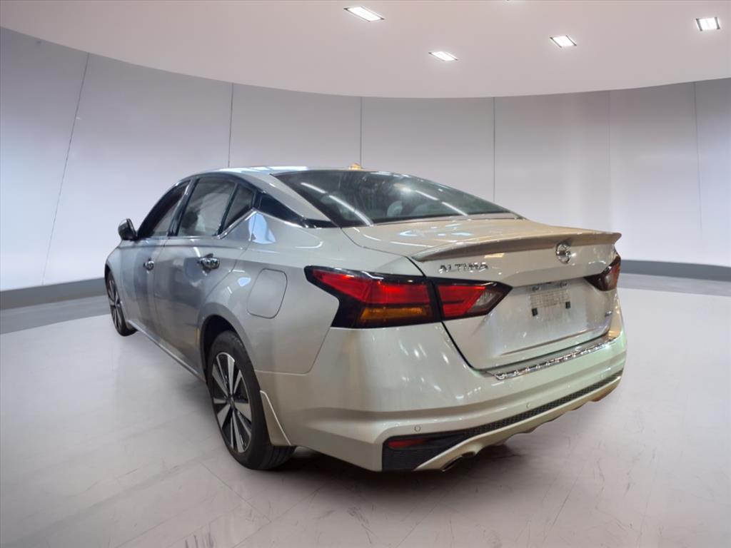 2022 Nissan Altima 2.5 SL