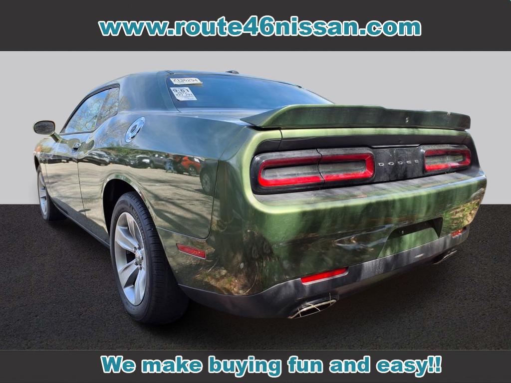 2022 Dodge Challenger SXT