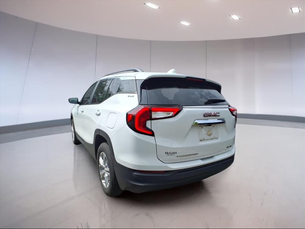 2022 GMC Terrain SLE