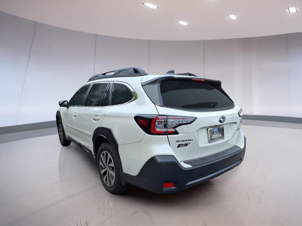 2023 Subaru Outback Premium 2023 Subaru Outback Premium