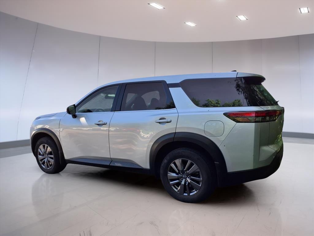 2023 Nissan Pathfinder S
