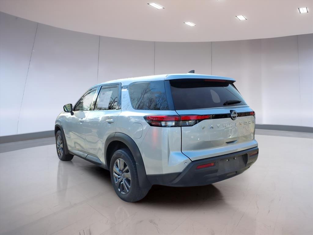 2023 Nissan Pathfinder S