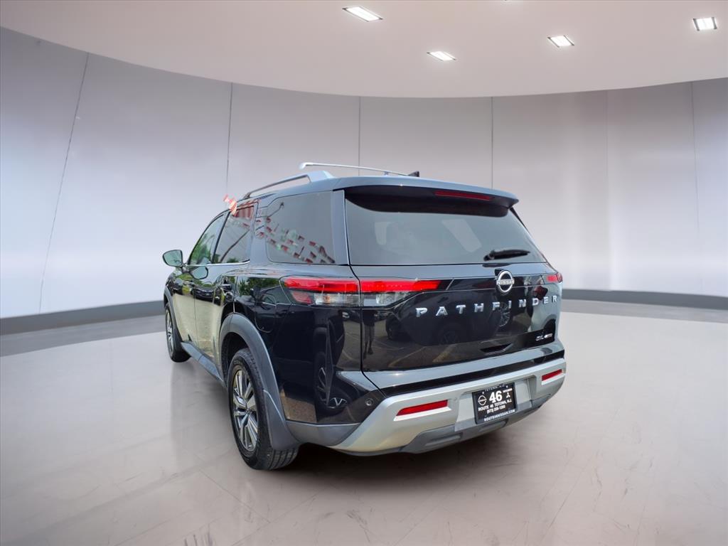 2022 Nissan Pathfinder SL 2022 Nissan Pathfinder SL