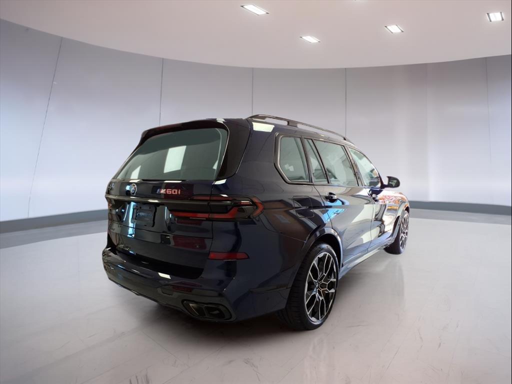 2025 BMW X7 M60i 2025 BMW X7 M60i