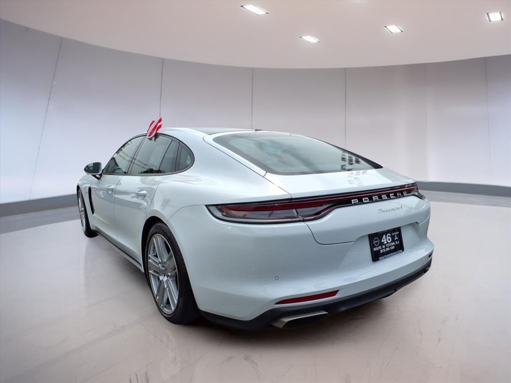 2021 Porsche Panamera 4