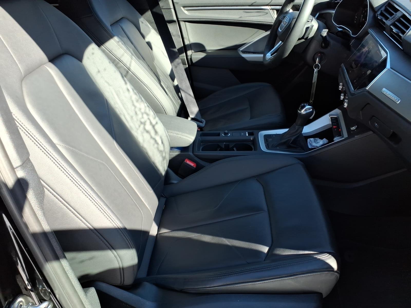 2025 Audi Q3 quattro S line Premium 45 TFSI