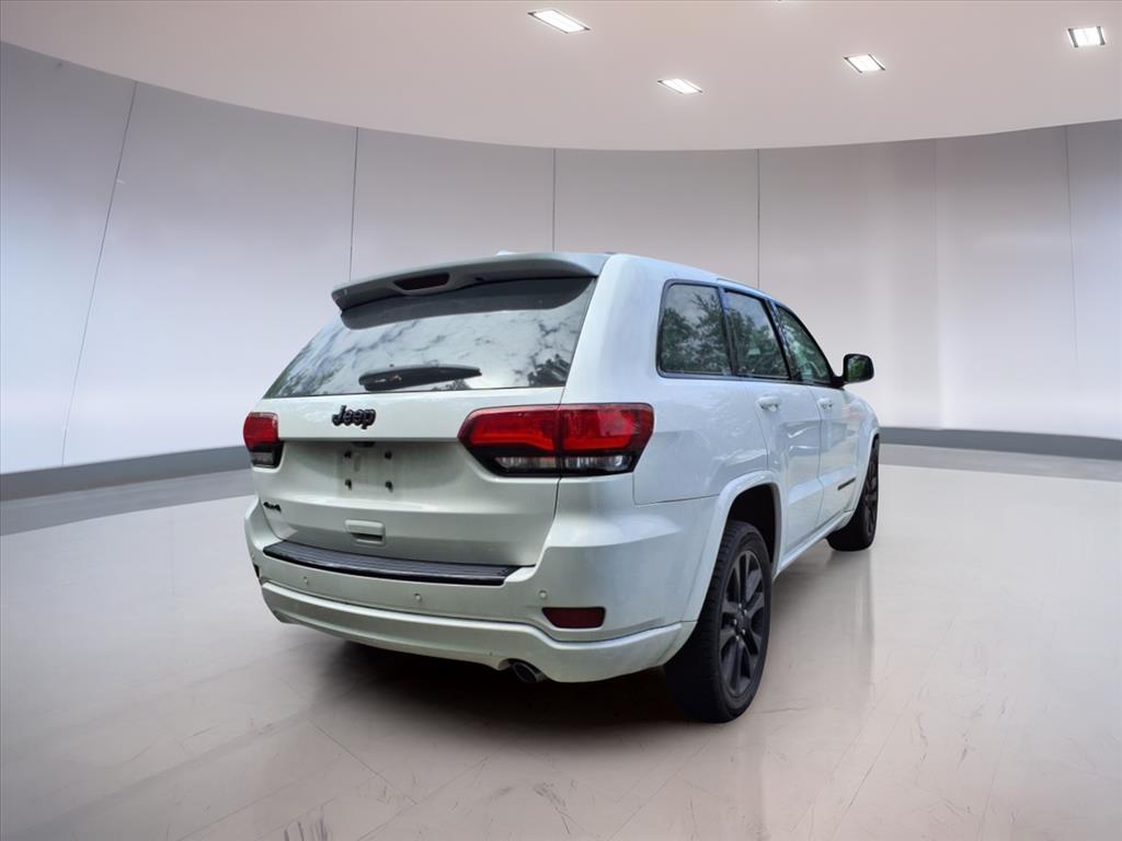 2017 Jeep Grand Cherokee Altitude