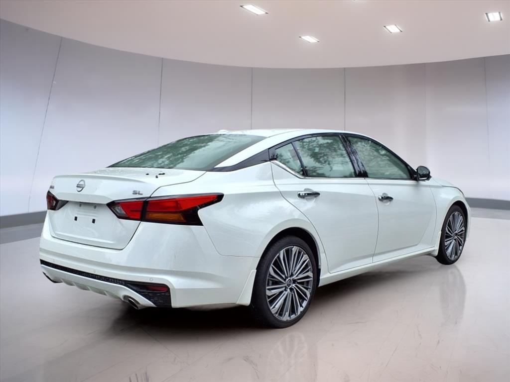2024 Nissan Altima 2.5 SL