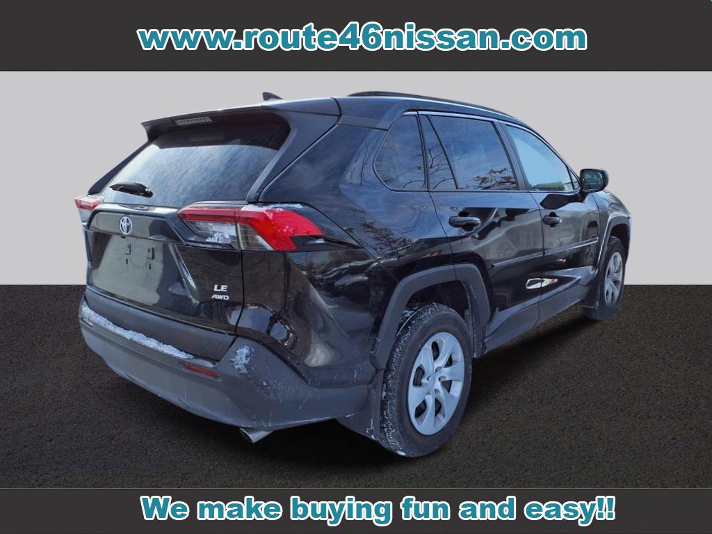 2021 Toyota RAV4 LE