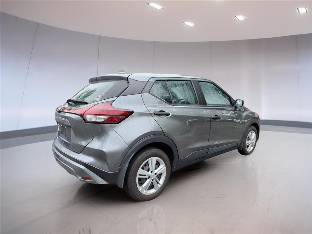 2023 Nissan Kicks S