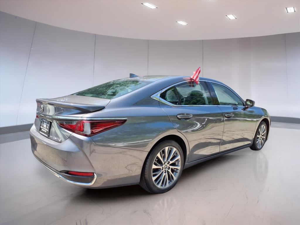 2021 Lexus ES 250 Base