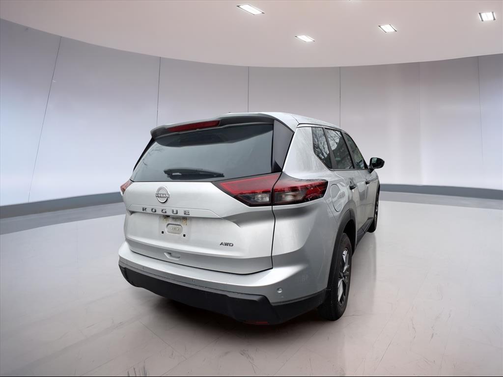 2024 Nissan Rogue S 2024 Nissan Rogue S