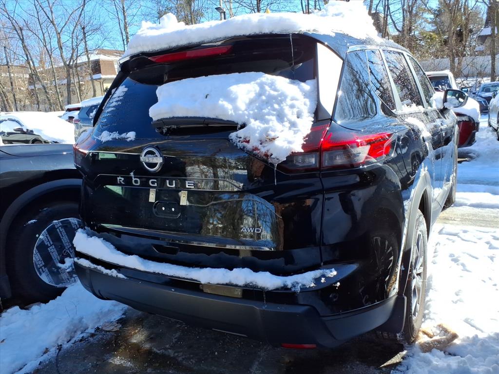 2025 Nissan Rogue S