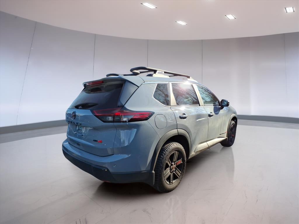 2025 Nissan Rogue Rock Creek