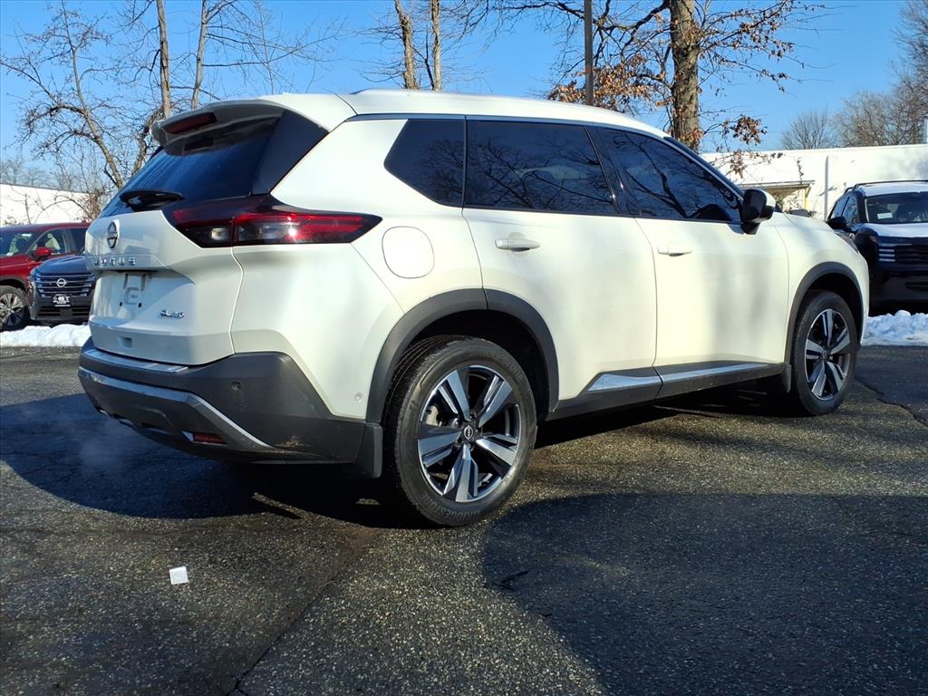 2023 Nissan Rogue SL