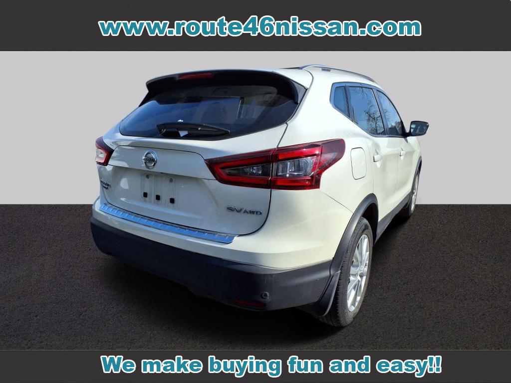 2022 Nissan Rogue Sport SV