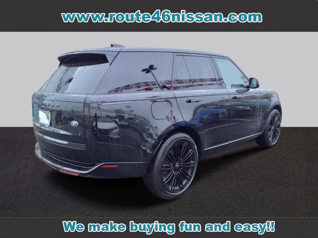 2023 Land Rover Range Rover P400 SE