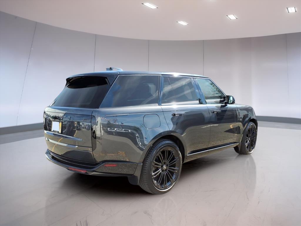 2024 Land Rover Range Rover P400 SE