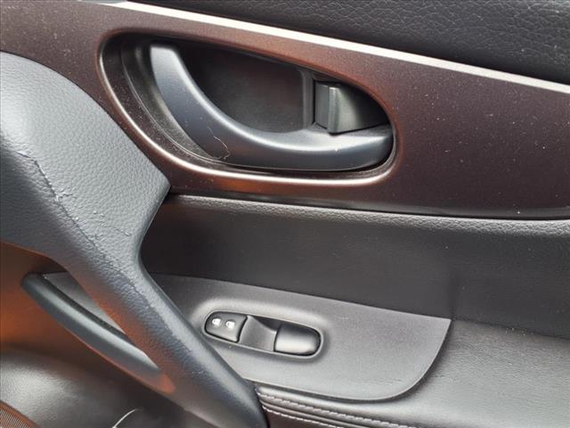 2022 Nissan Rogue Sport S