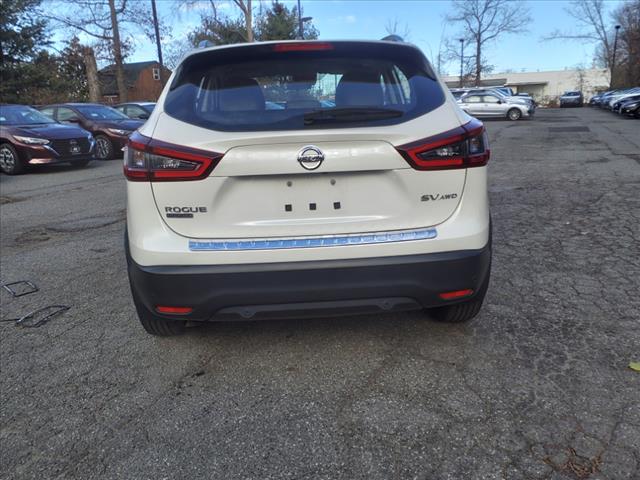 2021 Nissan Rogue Sport SV