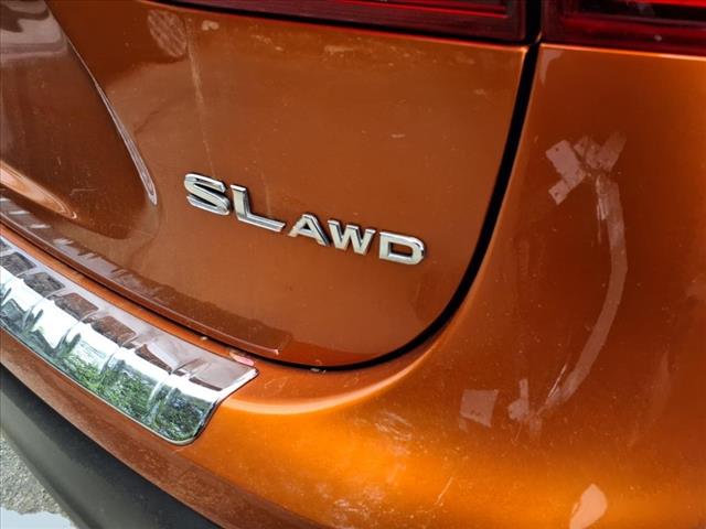 2022 Nissan Rogue Sport SL