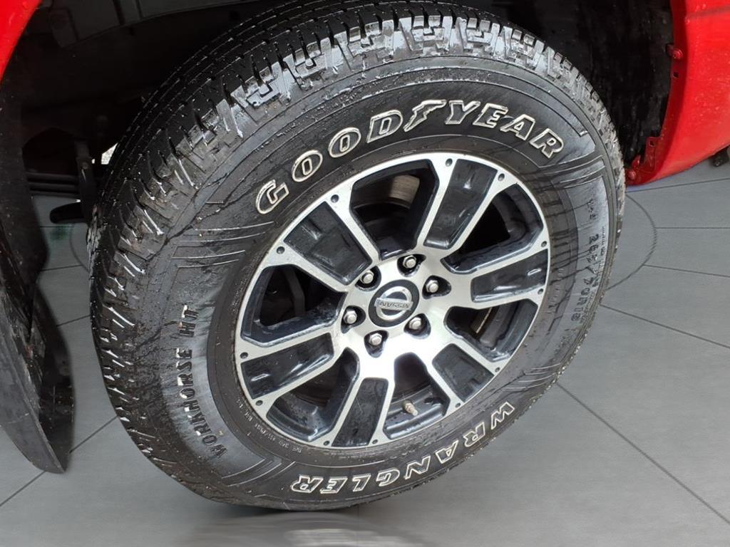 2022 Nissan Titan SV