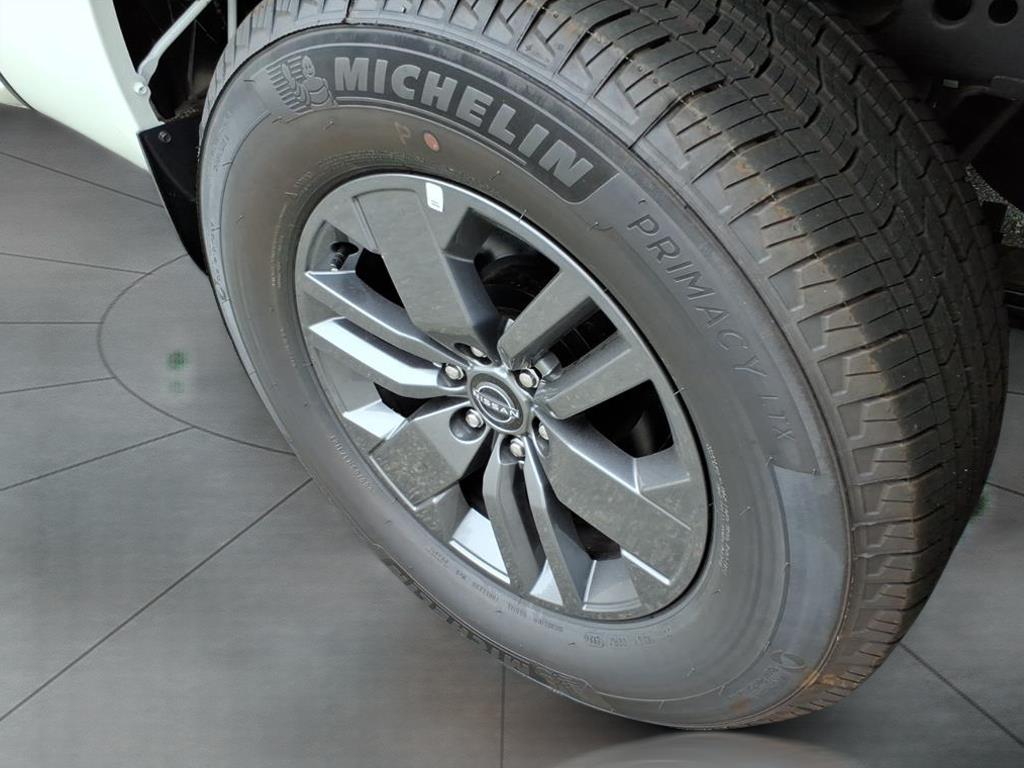 2025 Nissan Frontier SV 2025 Nissan Frontier SV