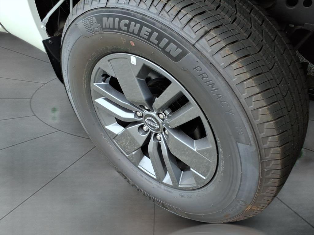 2025 Nissan Frontier SV 2025 Nissan Frontier SV