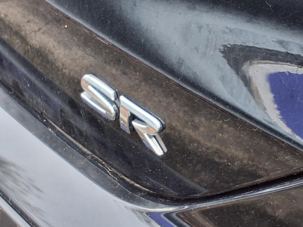 2022 Nissan Kicks SR