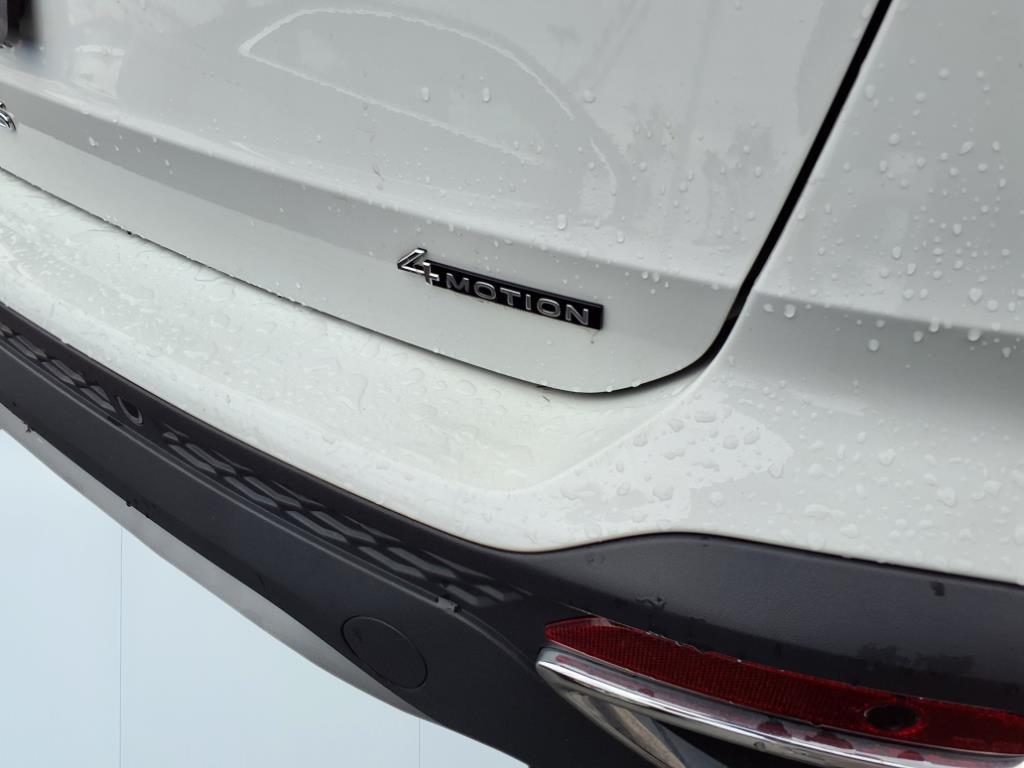 2022 Volkswagen Taos SEL 4Motion