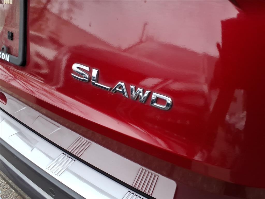 2022 Nissan Rogue SL