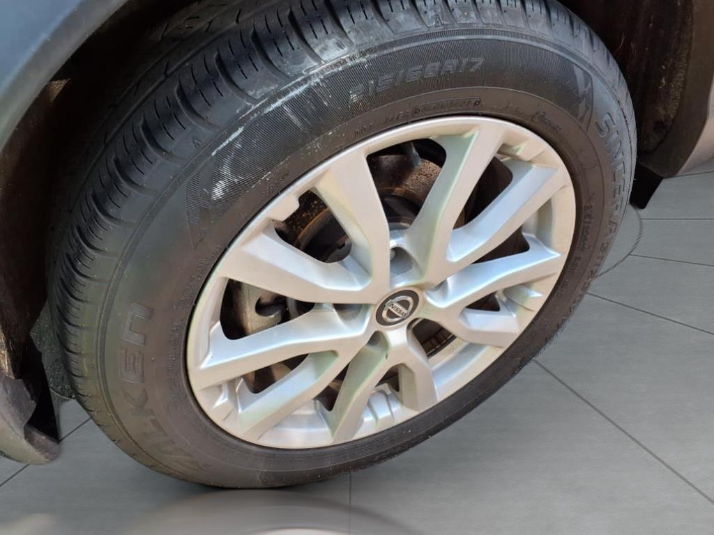 2022 Nissan Rogue Sport SV