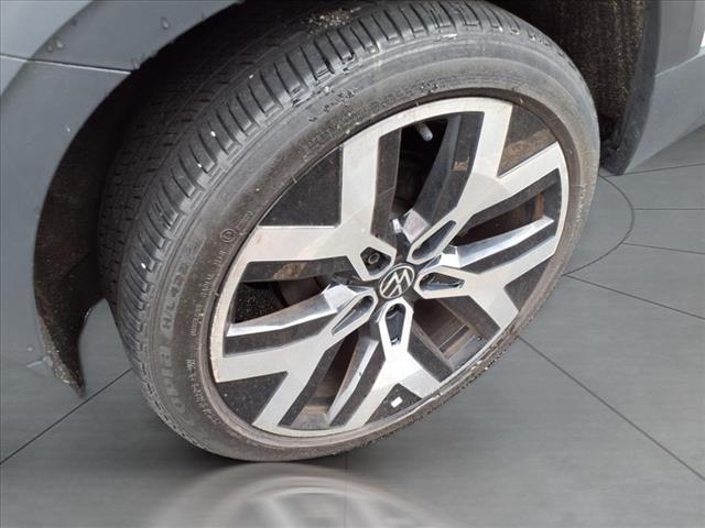 2022 Volkswagen Taos SEL 4Motion