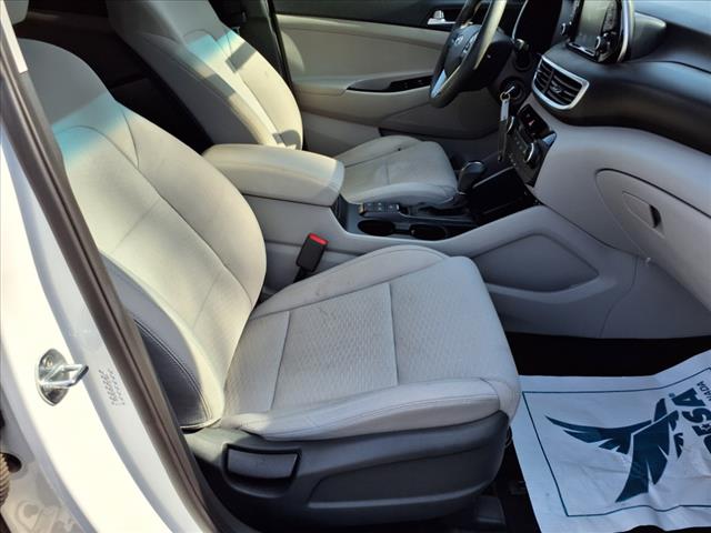 2021 Hyundai TUCSON SE