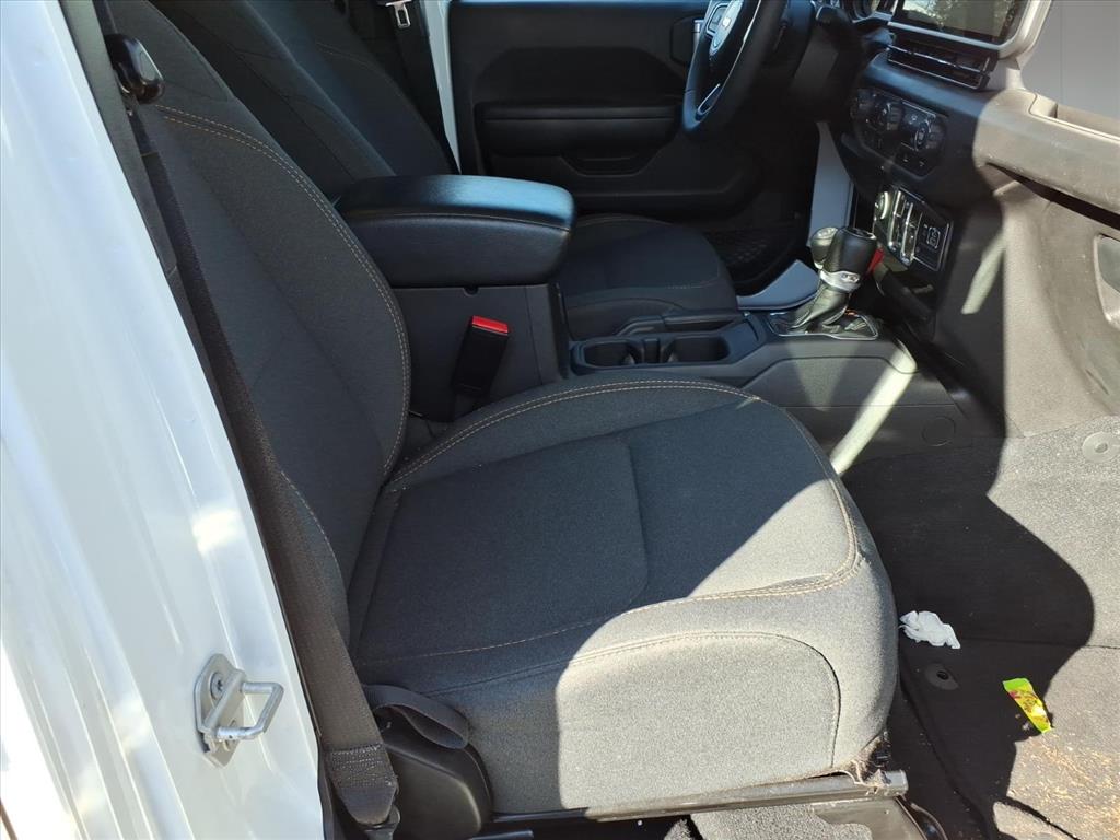 2024 Jeep Wrangler Sport 2024 Jeep Wrangler Sport