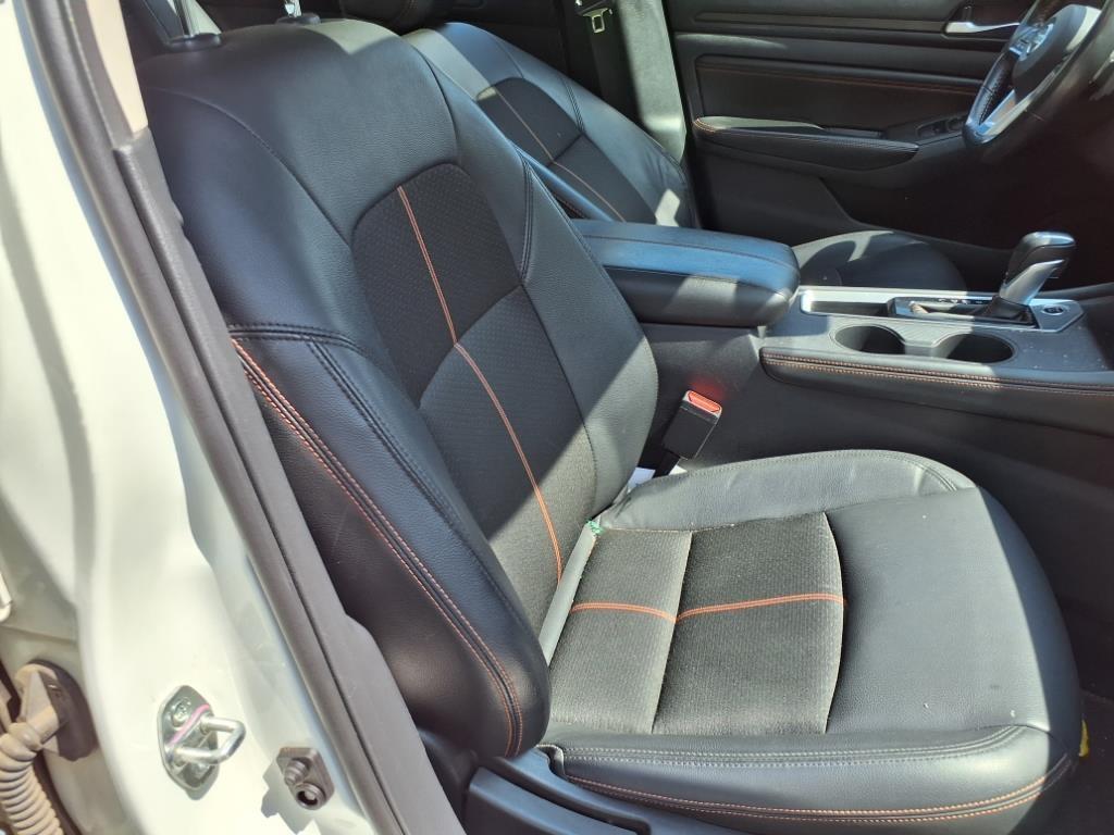 2022 Nissan Altima 2.0 SR
