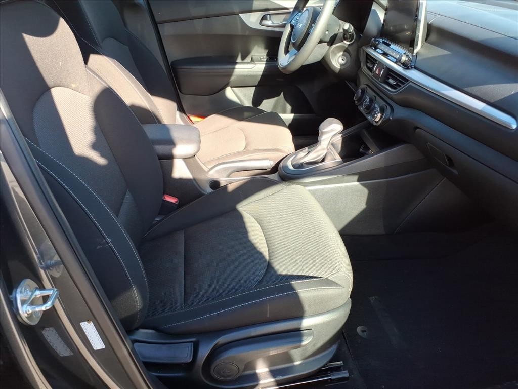 2023 Kia Forte LX 2023 Kia Forte LX