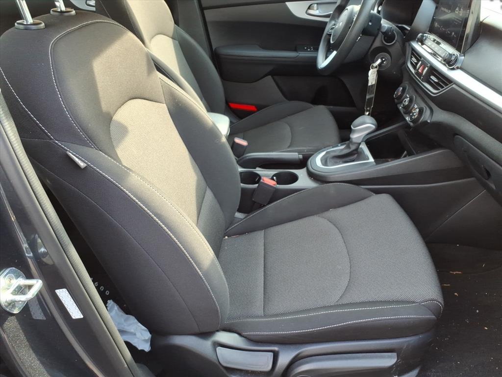 2023 Kia Forte LX 2023 Kia Forte LX