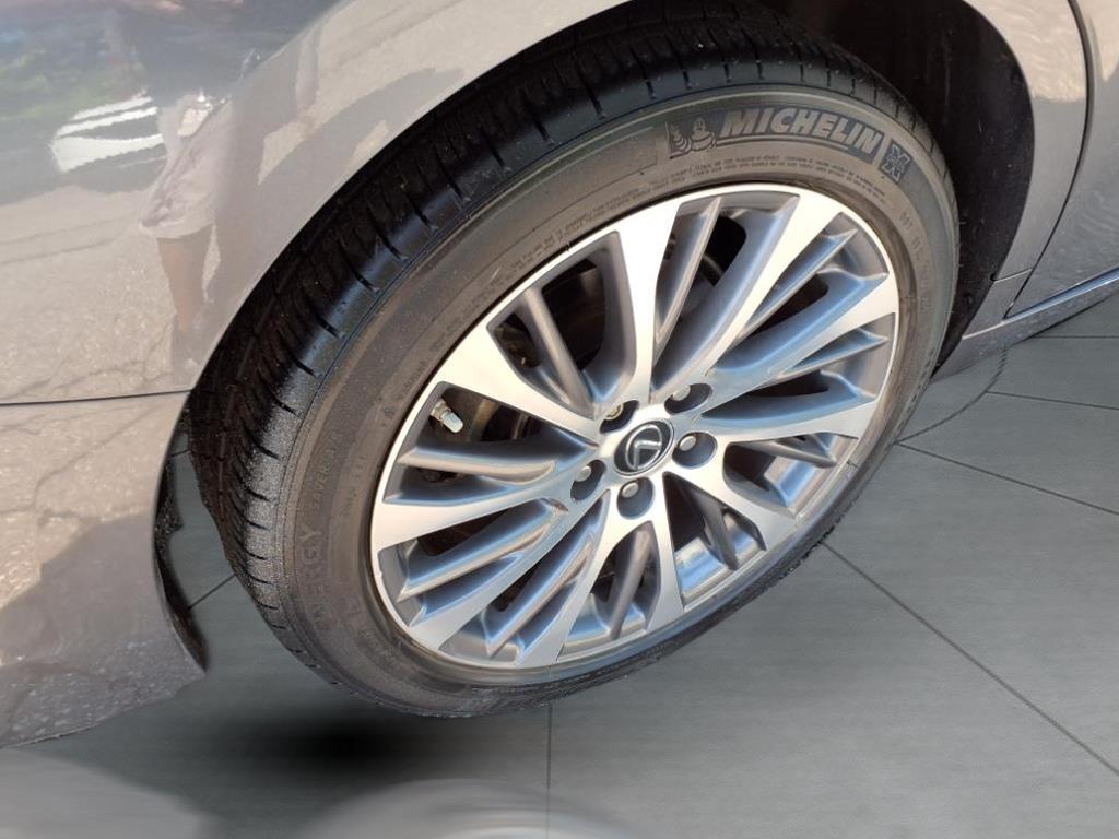 2021 Lexus ES 250 Base