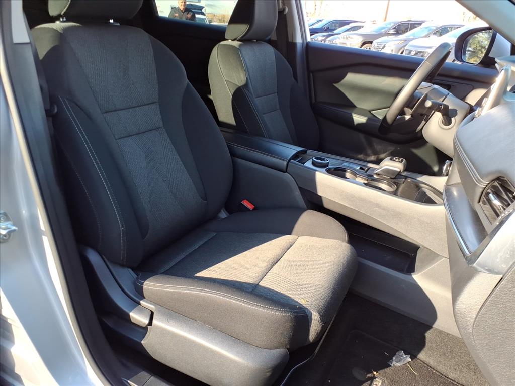 2025 Nissan Rogue S 2025 Nissan Rogue S