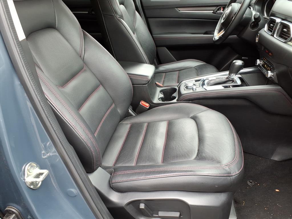 2024 Mazda CX-5 2.5 S Carbon Edition 2024 Mazda CX-5 2.5 S Carbon Edition