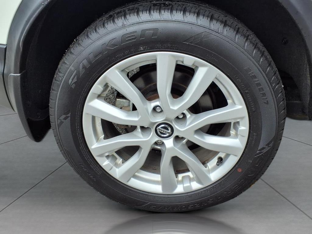 2022 Nissan Rogue Sport SV