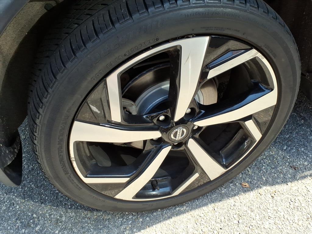 2020 Nissan Rogue Sport SL