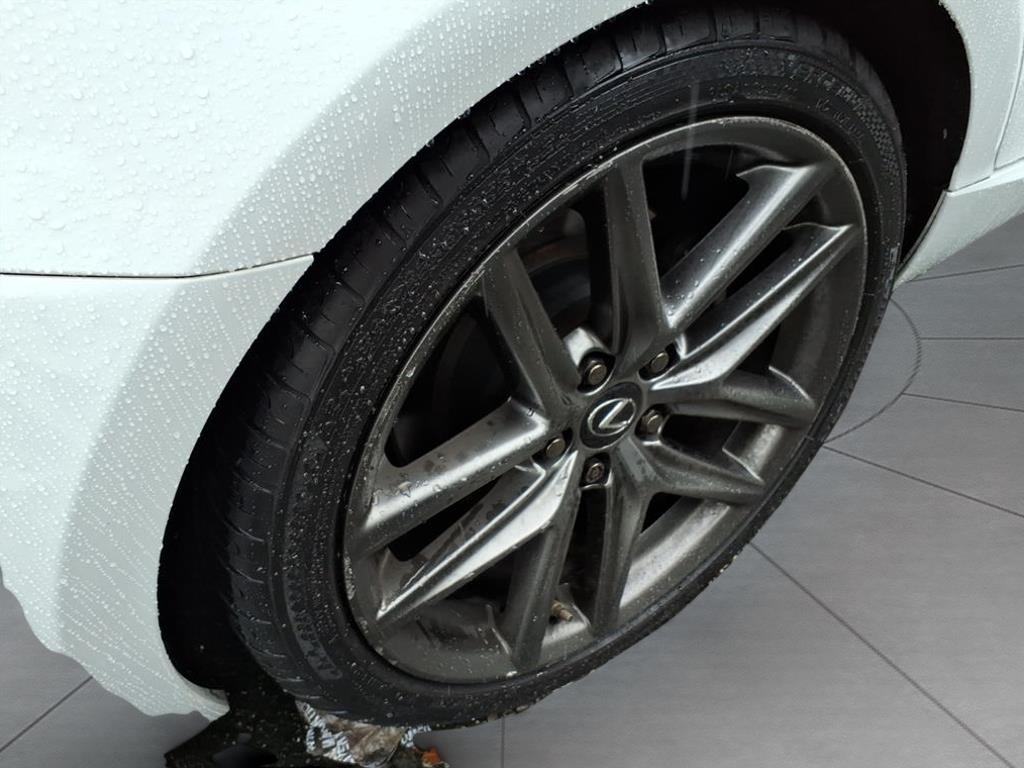 2019 Lexus IS 300 Base